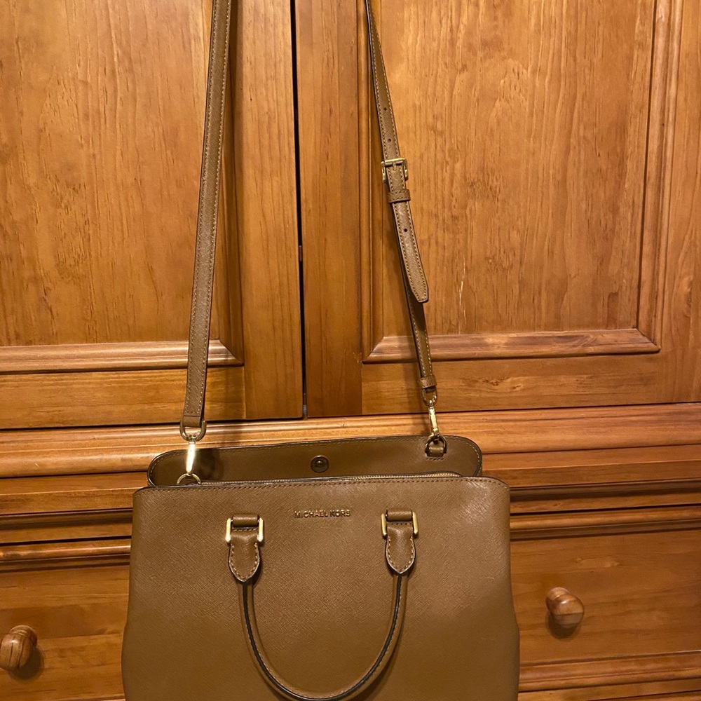 Micheal Kors Shoulder Bag
